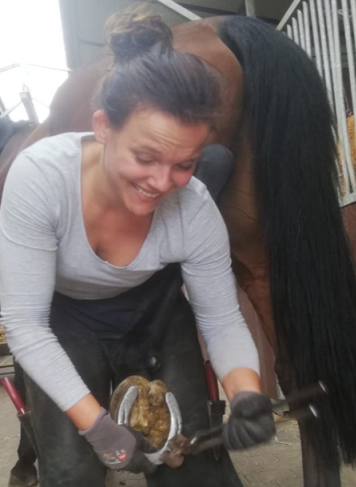 Hoefsmid Eva - Eva Spelthan